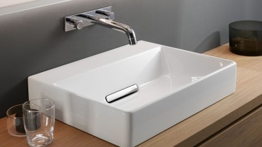 Geberit ONE lay-on washbasin with CleanDrain outlet